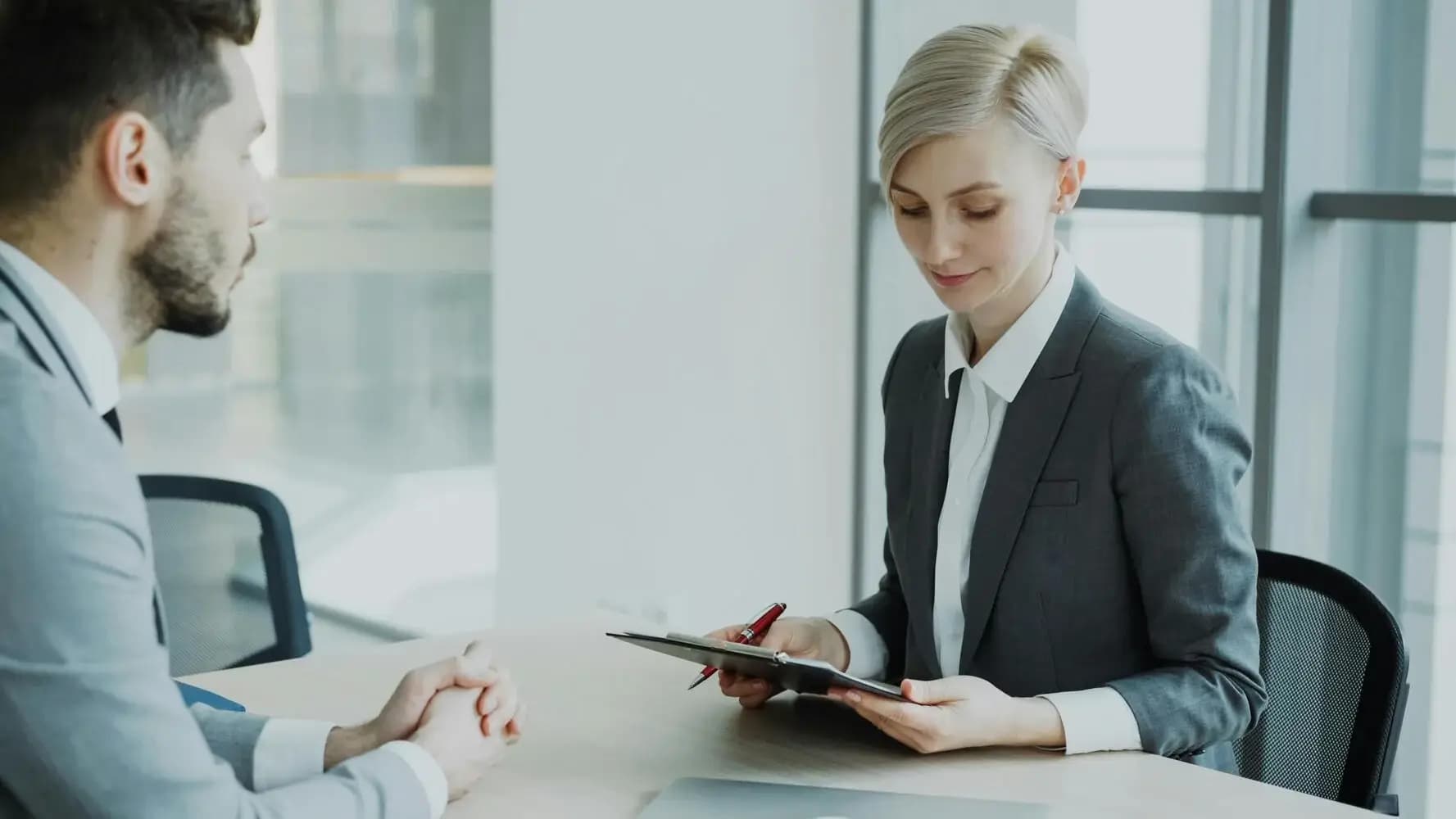AI In Recruiting – A Complete Guide To Optimize Your Hiring