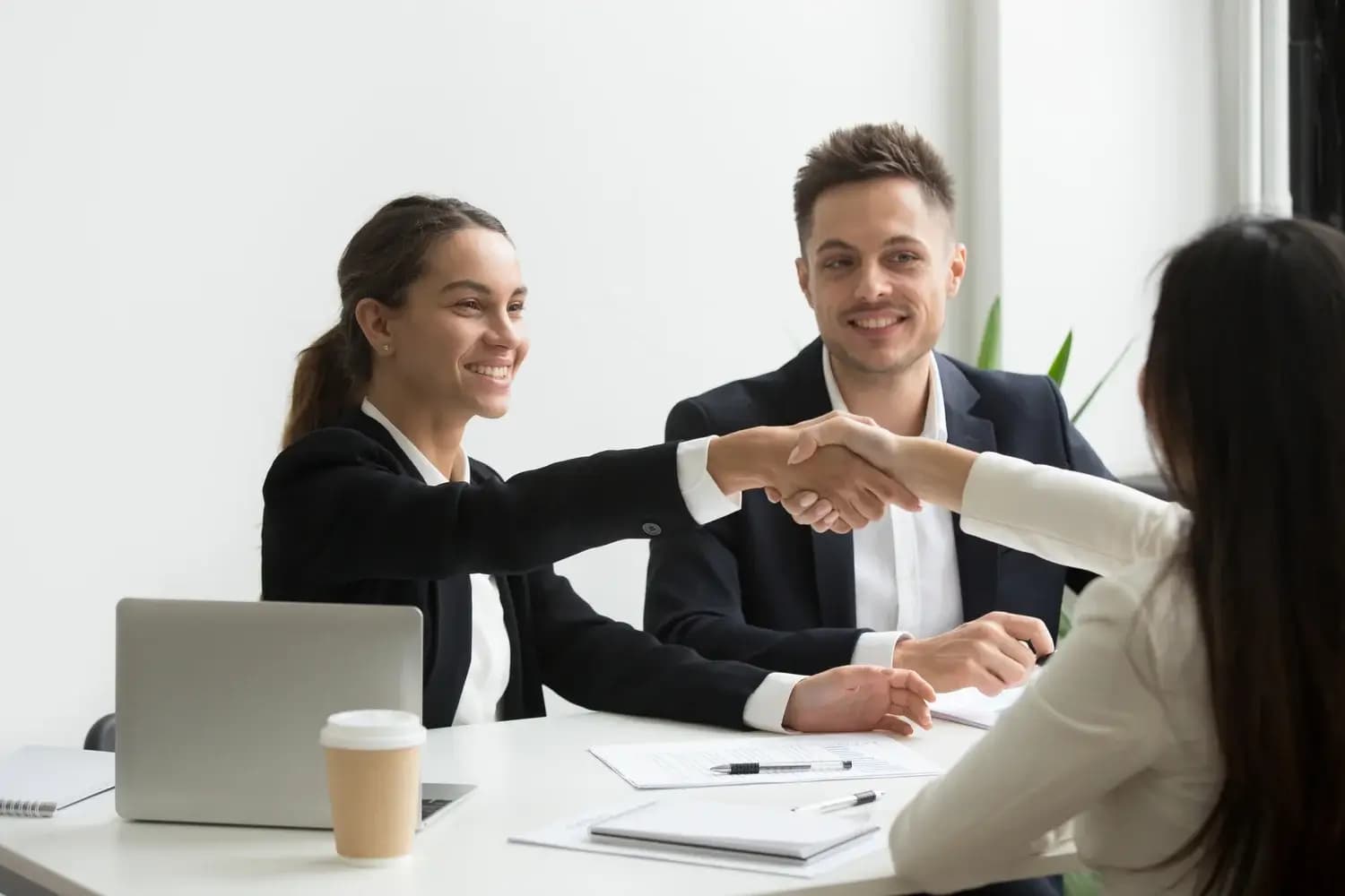 7 Tips On How To Onboard New Employees On Site
