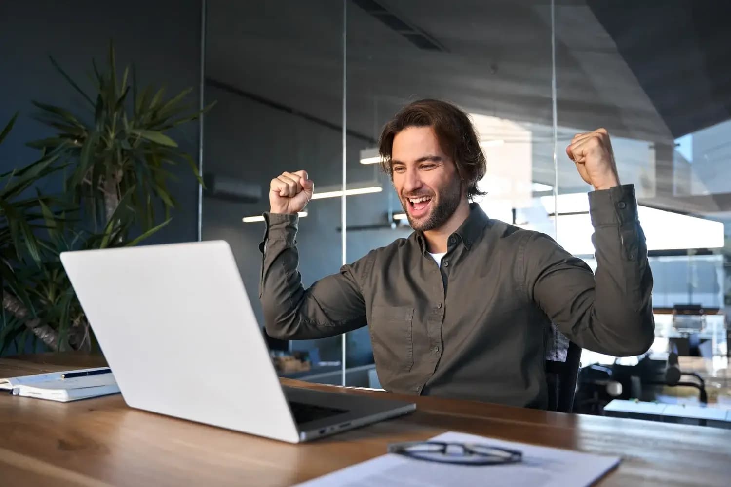 Tips on Asking for a Salary Raise: Advice & Sample Formats