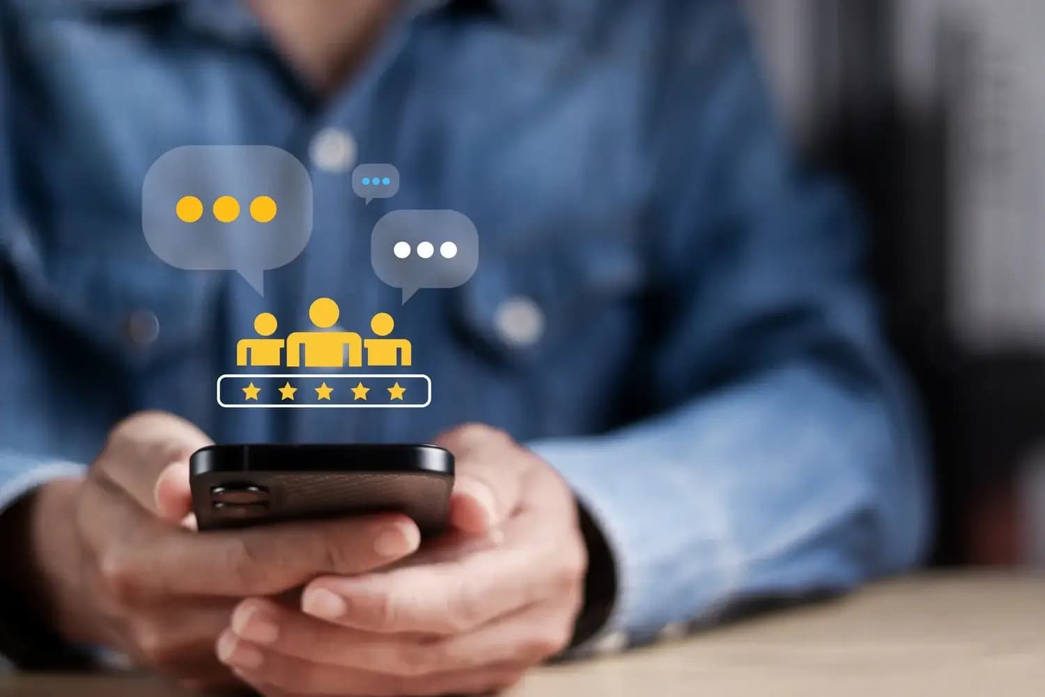 10 Effective Employee Testimonials Examples to Attract Top Talent