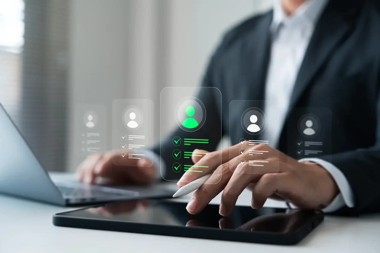 Top 7 Key Benefits of Leveraging EOR Services
